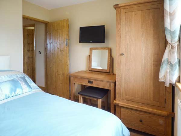 Valley View Lodge Trelystan Екстериор снимка